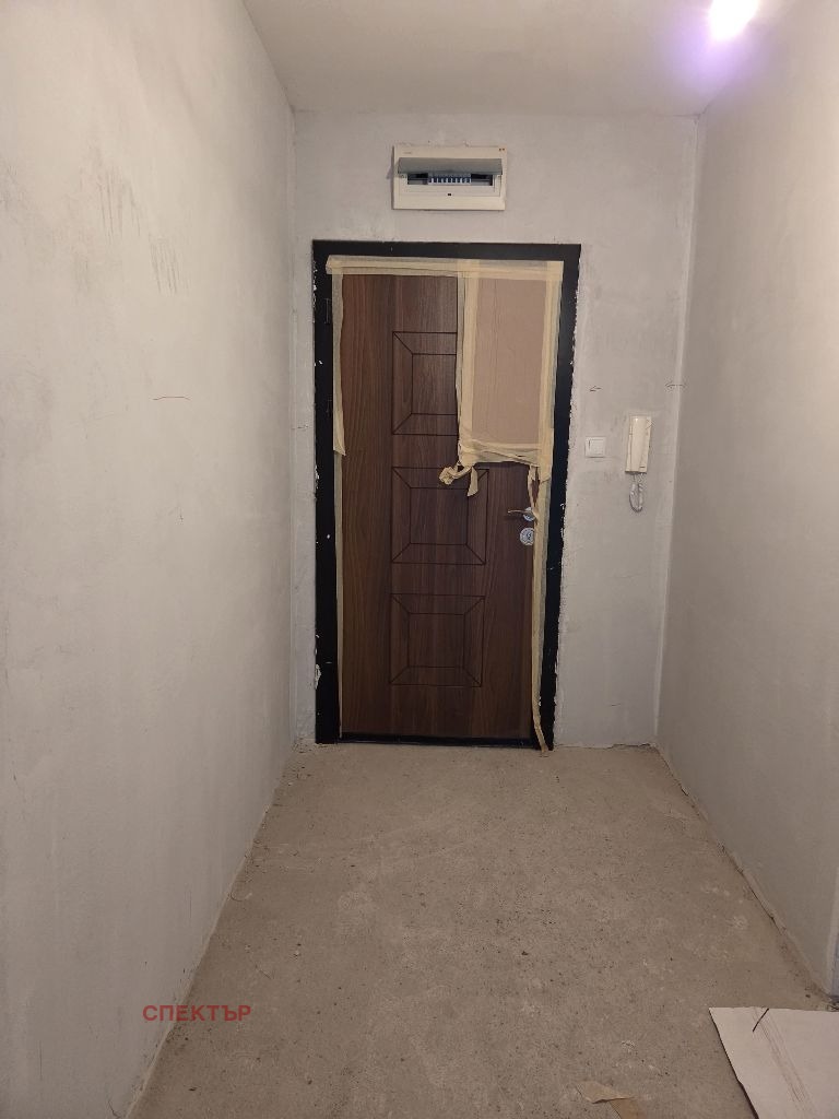 Продава 3-СТАЕН, гр. Перник, Изток, снимка 4 - Апартаменти - 53375857