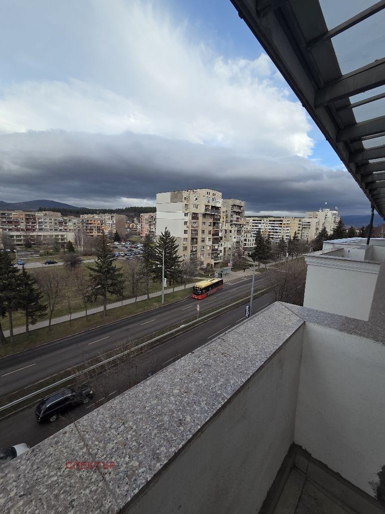 Продава 3-СТАЕН, гр. Перник, Изток, снимка 9 - Апартаменти - 53375857