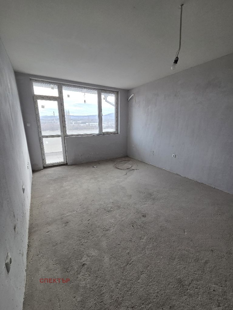 Продава 3-СТАЕН, гр. Перник, Изток, снимка 12 - Апартаменти - 53375857