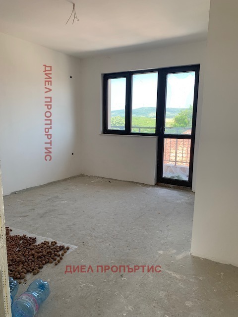 Продава КЪЩА, гр. Бургас, с. Маринка, снимка 5 - Къщи - 55102394