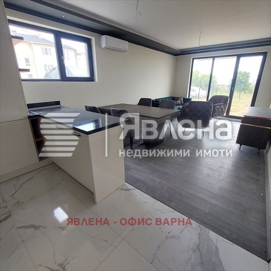 Продава  2-стаен град Варна , Изгрев , 80 кв.м | 77776331 - изображение [15]