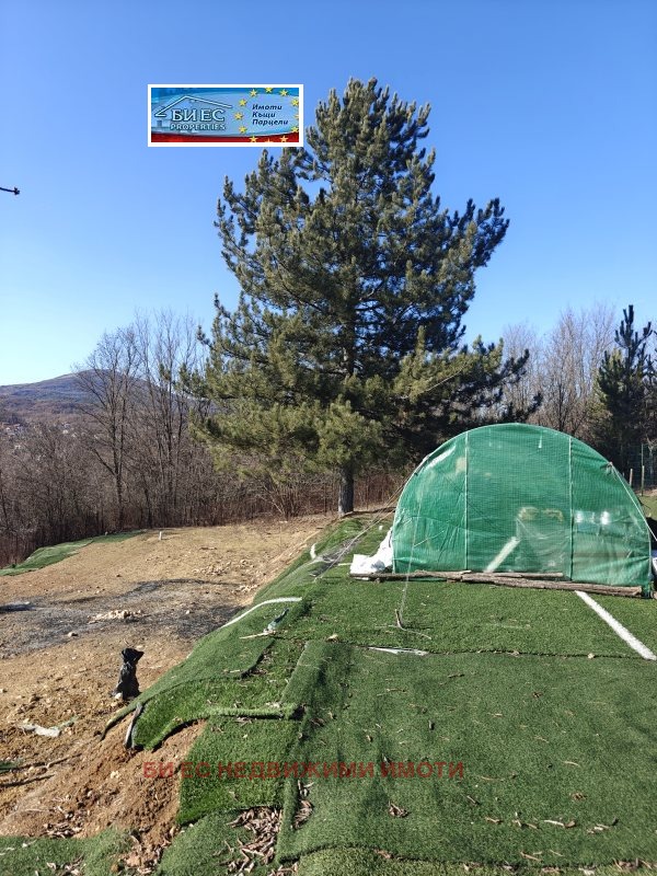 Продава ПАРЦЕЛ, с. Ковачевци, област Перник