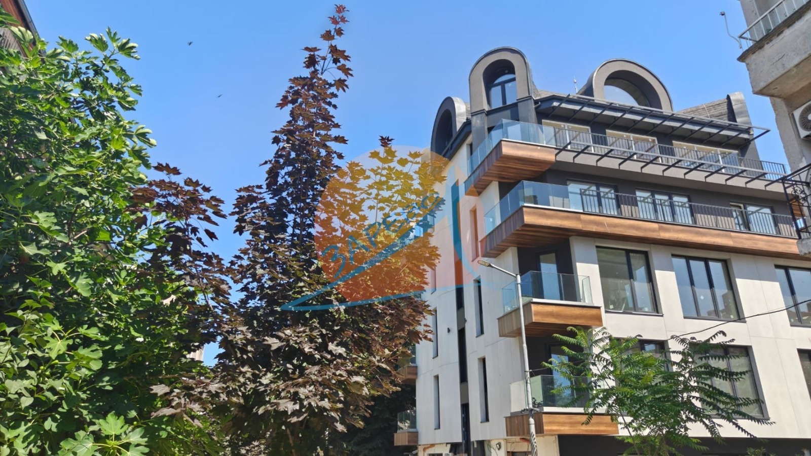 Продава МЕЗОНЕТ, гр. Бургас, Център