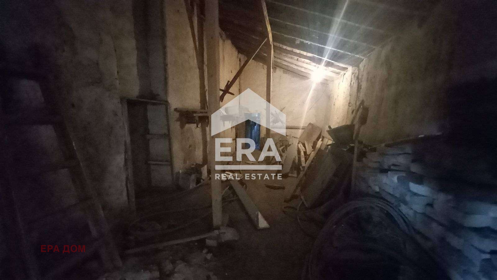 Продава КЪЩА, с. Новоселец, област Сливен, снимка 9 - Къщи - 54831118