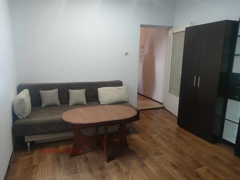 Na prodej  Studio Plovdiv , Trakija , 38 m2 | 89740961