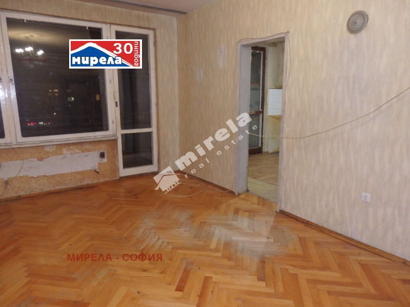 Продава 3-СТАЕН, гр. София, Света Троица, снимка 1 - Aпартаменти - 47950201