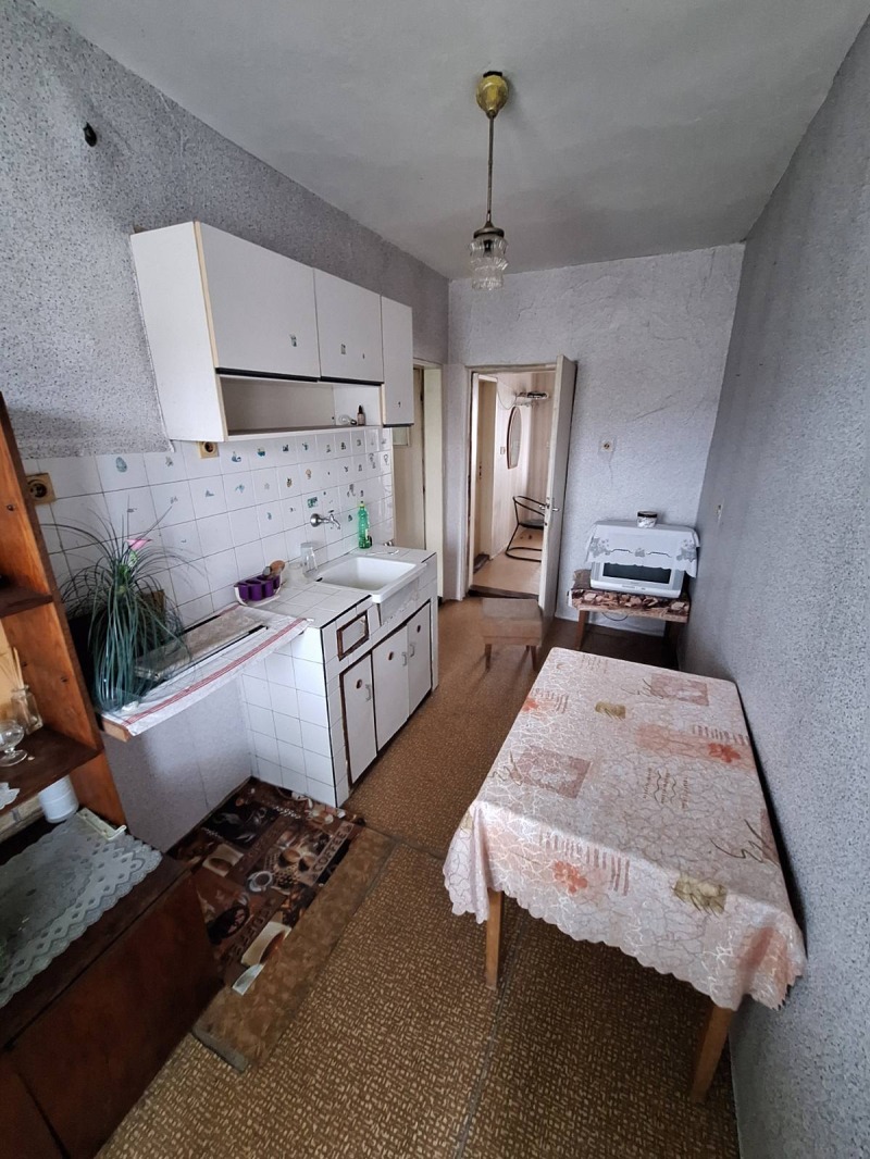 Till salu  Hus region Dobrich , Carkva , 124 kvm | 39341810 - bild [5]