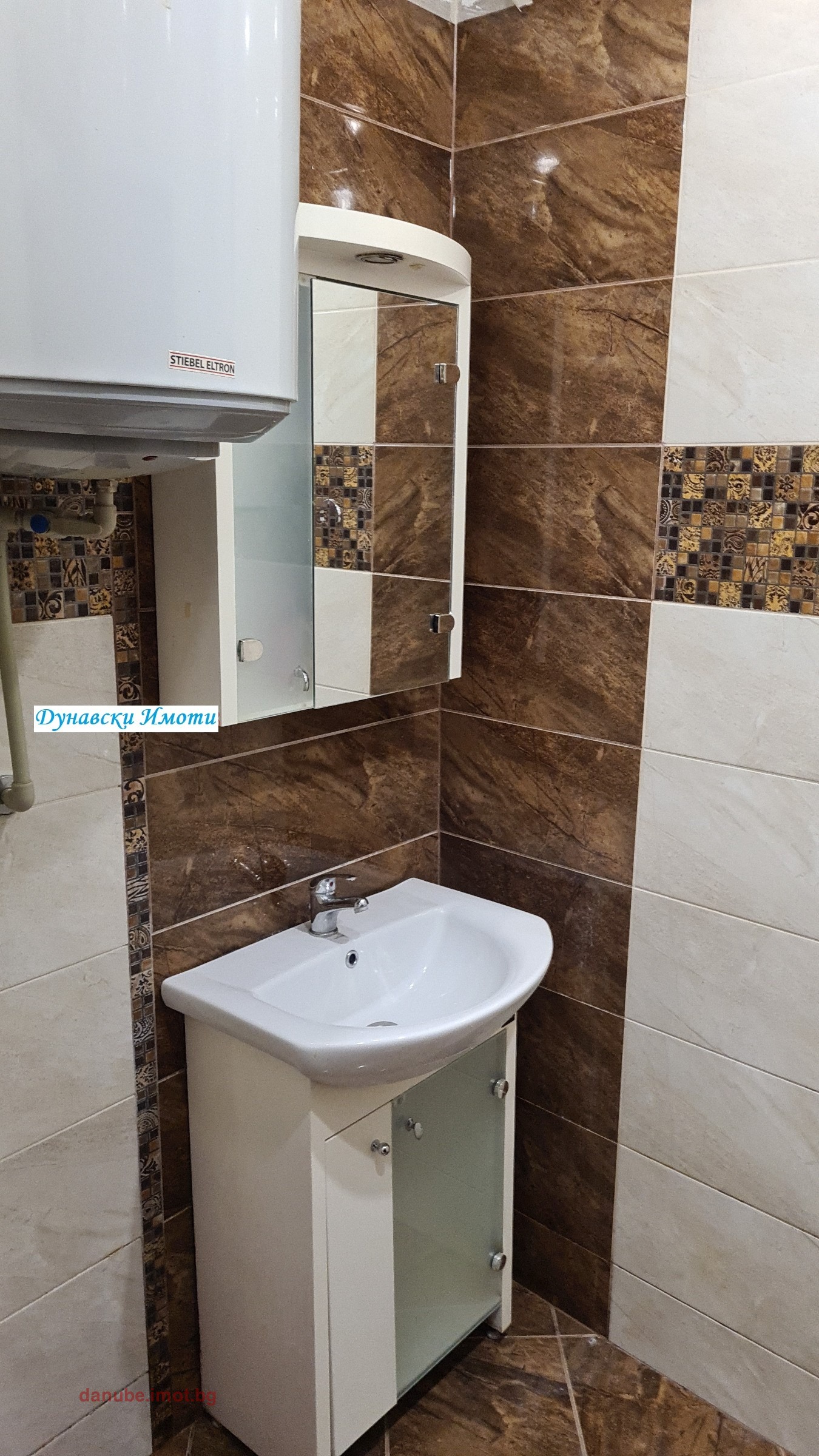 Продава 2-СТАЕН, гр. Русе, Център, снимка 8 - Апартаменти - 56030948