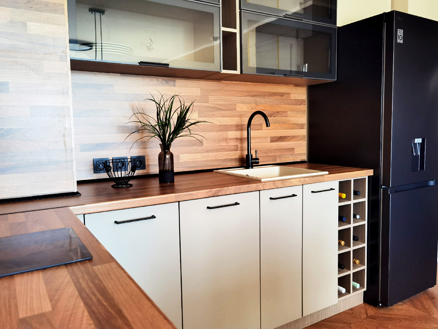 Продава 3-СТАЕН, гр. Варна, к.к. Чайка, снимка 4 - Апартаменти - 56607095