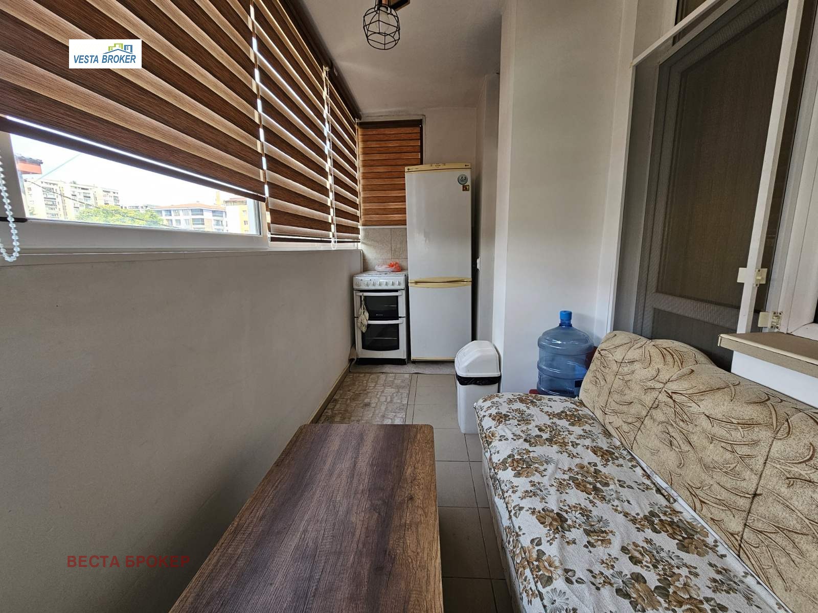 Продава МНОГОСТАЕН, гр. Кърджали, Възрожденци, снимка 2 - Апартаменти - 52605009