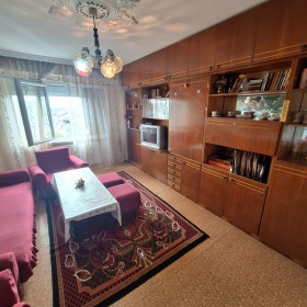 2 bedroom Vazrazhdane, Ruse 1