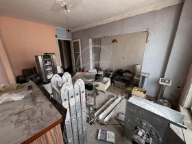 2 dormitoare Țentâr, Plovdiv