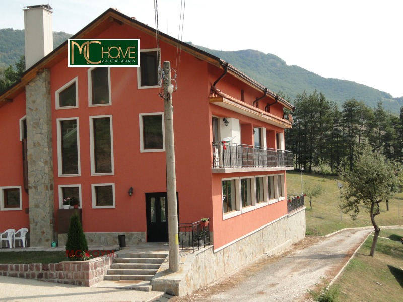 À venda  Hotel região Sófia , Svoge , 670 m² | 23385178