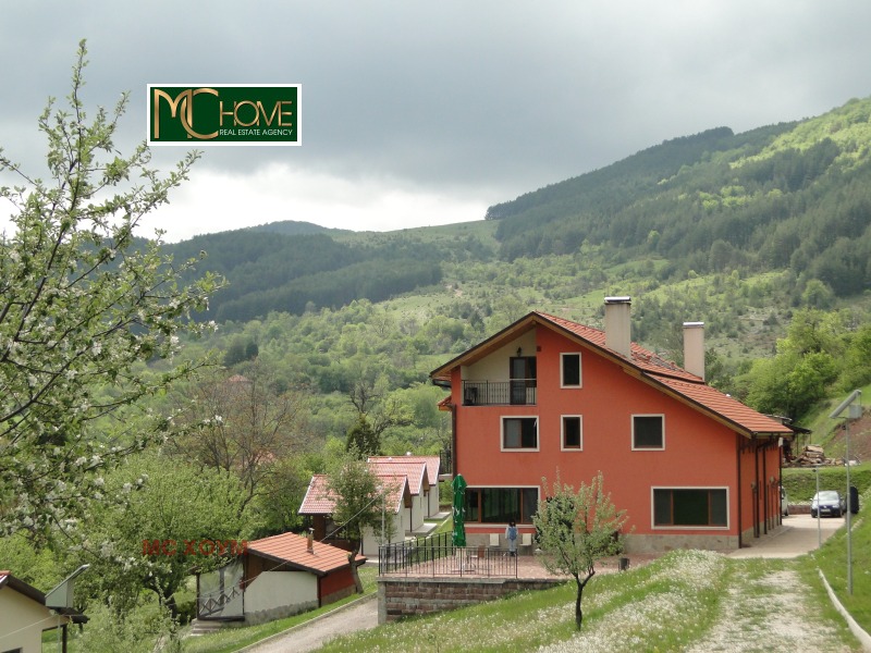 À venda  Hotel região Sófia , Svoge , 670 m² | 23385178 - imagem [3]