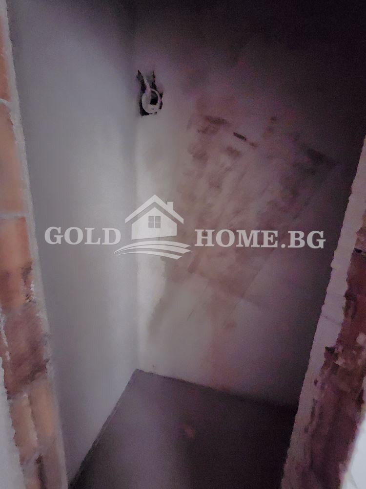Myytävänä  2 makuuhuonetta Plovdiv , Tsentar , 125 neliömetriä | 72975065 - kuva [11]