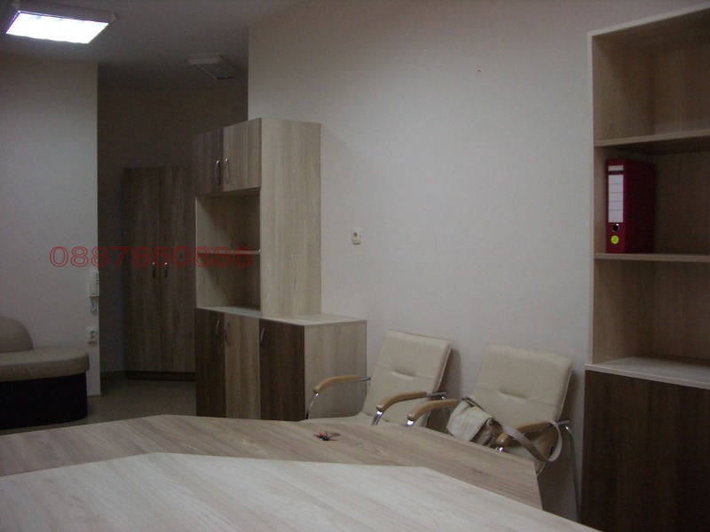 Продава  Офис град Русе , Център , 27 кв.м | 55074394 - изображение [12]