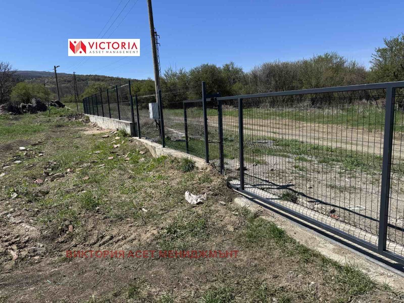 Продава  Парцел област Перник , с. Кондофрей , 400 кв.м | 62763248 - изображение [10]