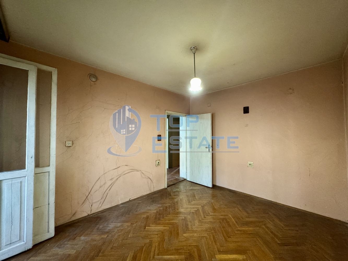Продава МНОГОСТАЕН, гр. Горна Оряховица, област Велико Търново, снимка 5 - Апартаменти - 55736887