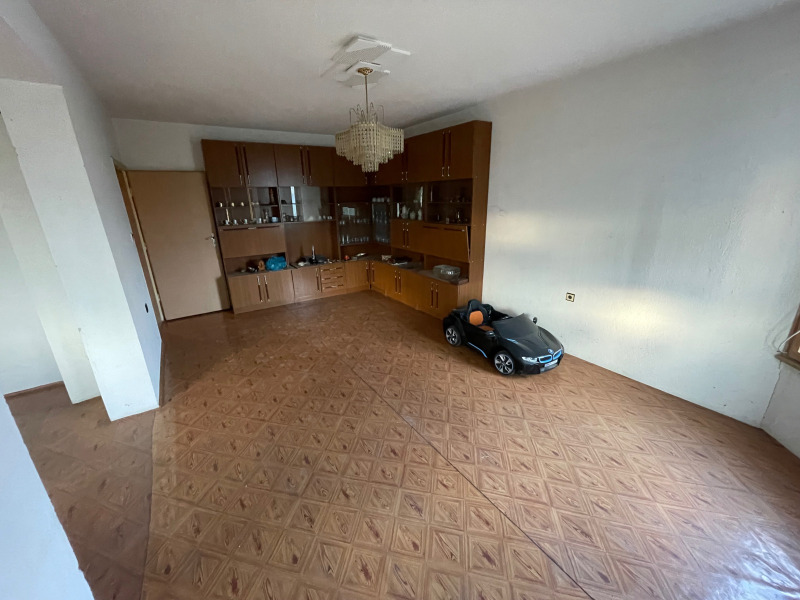 De vânzare  3 dormitoare Sofia , Dârvenița , 115 mp | 46599536 - imagine [4]