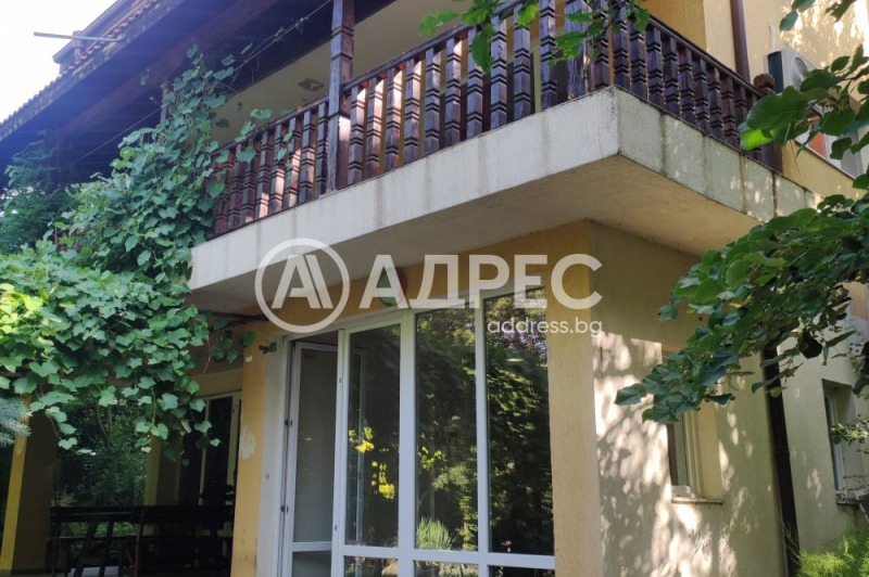 À venda  Casa Sofia , Malo Butchino , 322 m² | 22393271