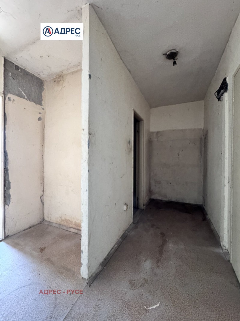 Продава  1-стаен град Русе , Родина 1 , 45 кв.м | 36159505 - изображение [5]
