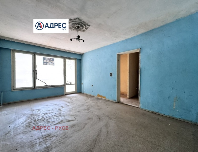 Продава  1-стаен град Русе , Родина 1 , 45 кв.м | 36159505