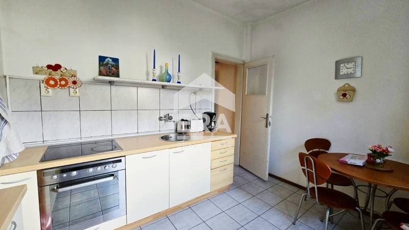 Продава  2-стаен град София , Лозенец , 68 кв.м | 44996121 - изображение [2]
