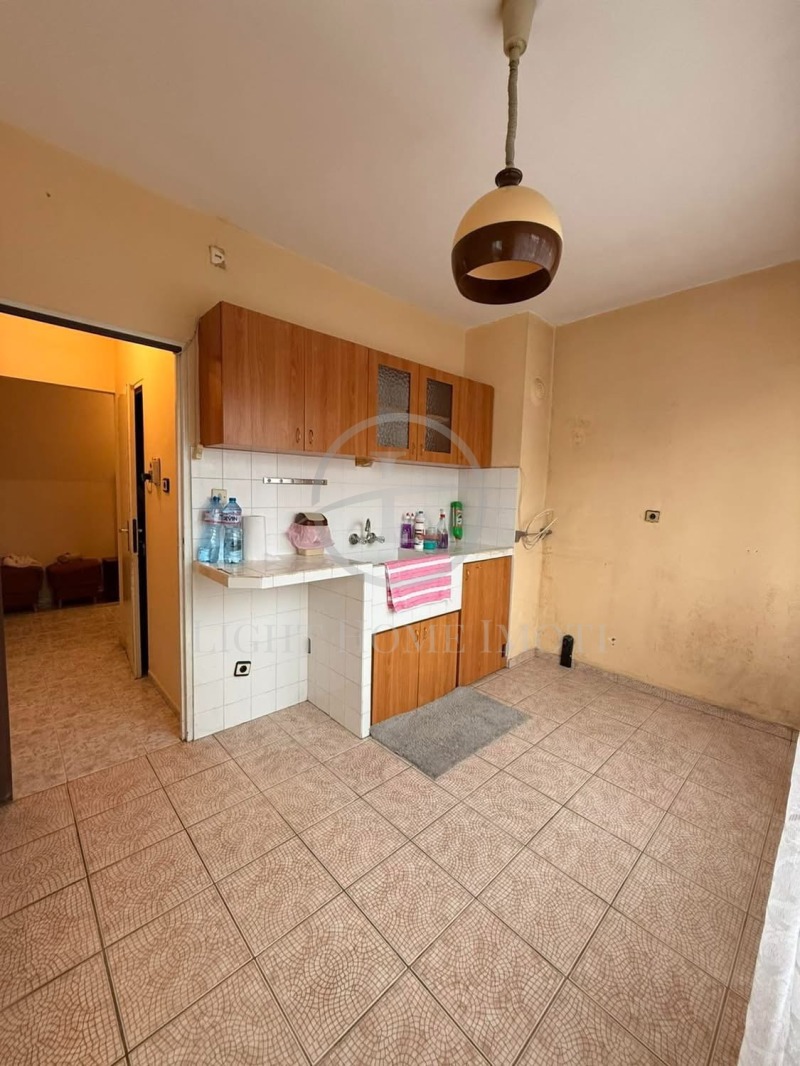 Продава 2-СТАЕН, гр. Пловдив, Кючук Париж, снимка 5 - Апартаменти - 53376573