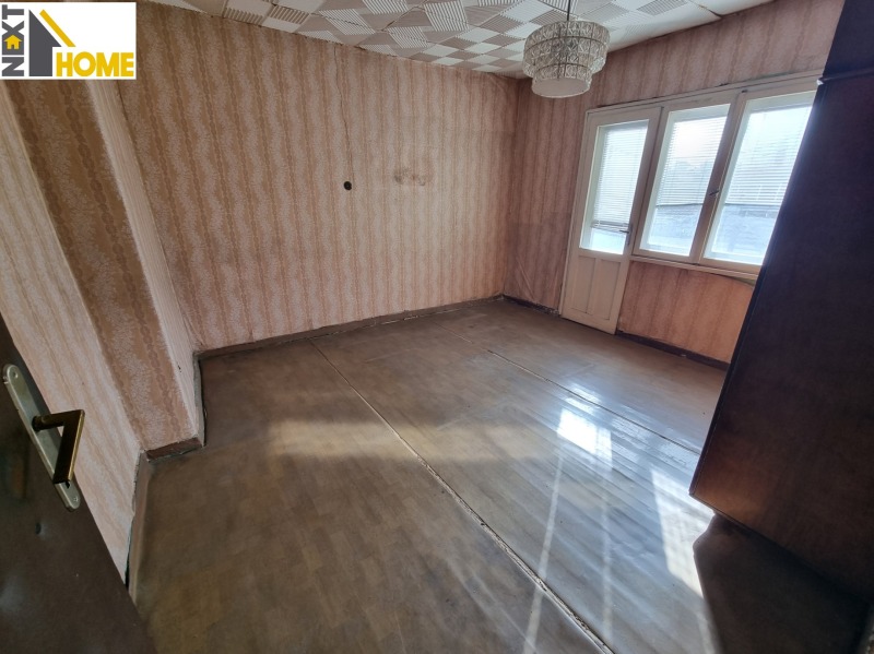 Продава  Етаж от къща град Пловдив , Христо Смирненски , 98 кв.м | 89148278 - изображение [12]