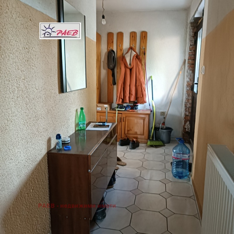 Продава  Къща област Русе , гр. Мартен , 230 кв.м | 15841343 - изображение [11]