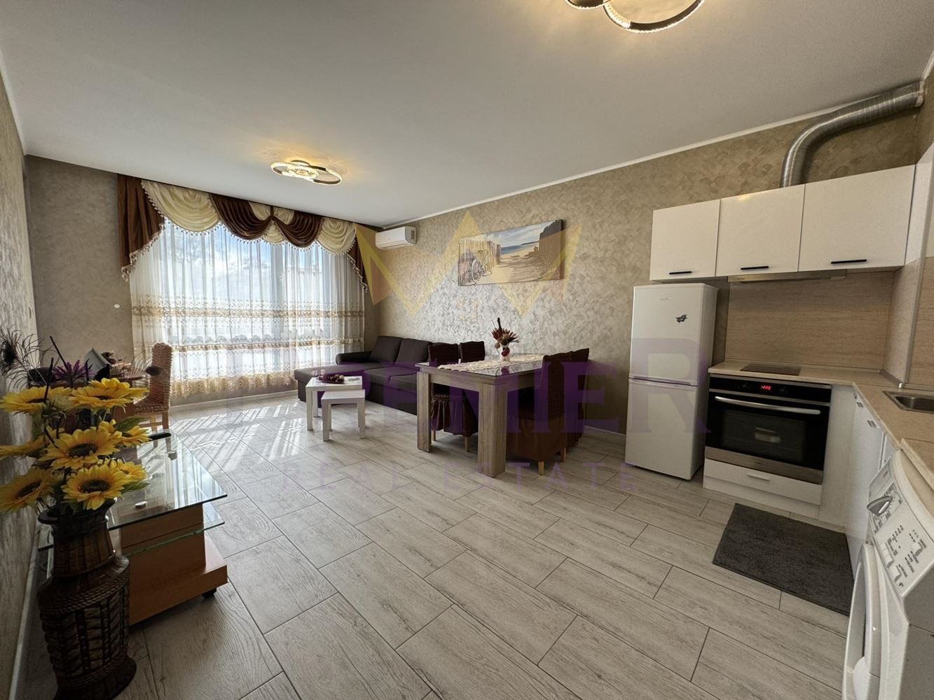 Продава 2-СТАЕН, гр. Варна, Галата, снимка 2 - Апартаменти - 54187778