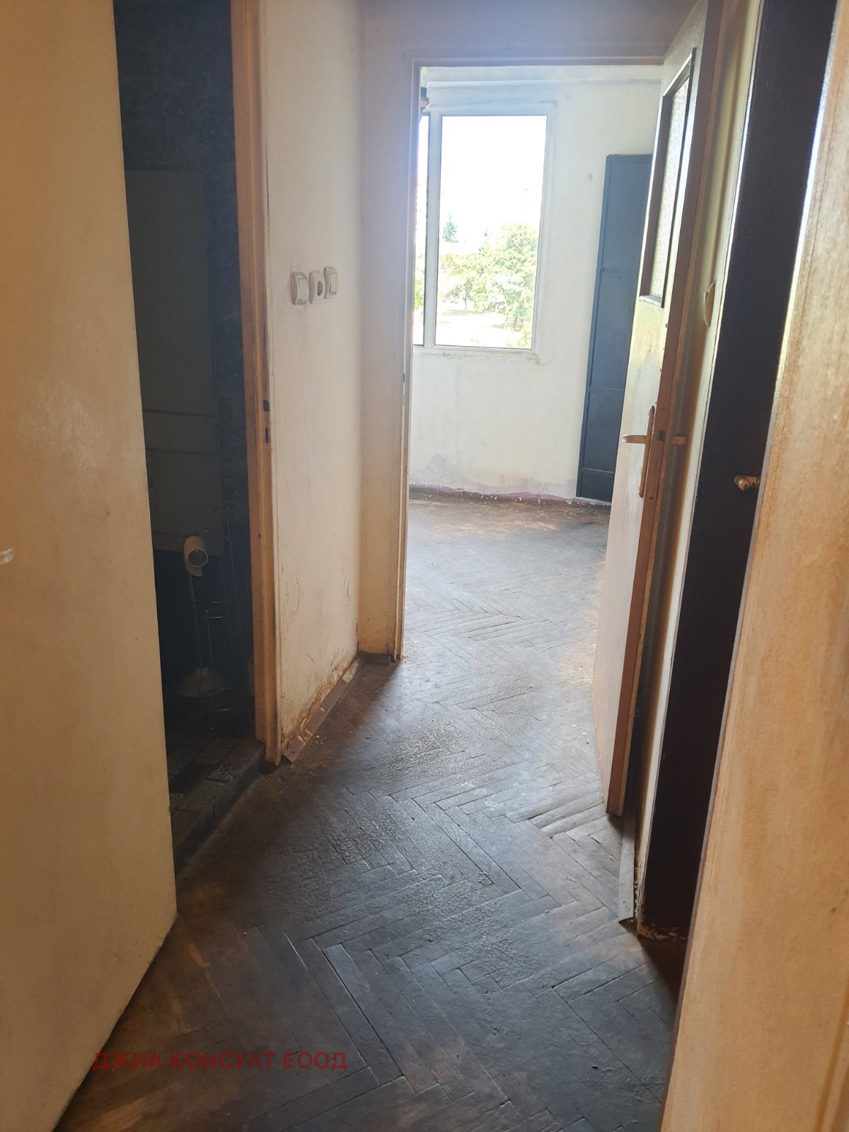 Продава 2-СТАЕН, гр. София, Люлин 6, снимка 5 - Апартаменти - 56211477