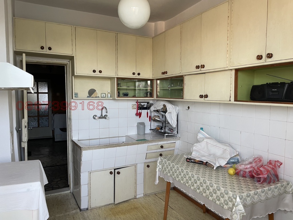 Продава 4-СТАЕН, гр. Добрич, Център, снимка 14 - Апартаменти - 55694045