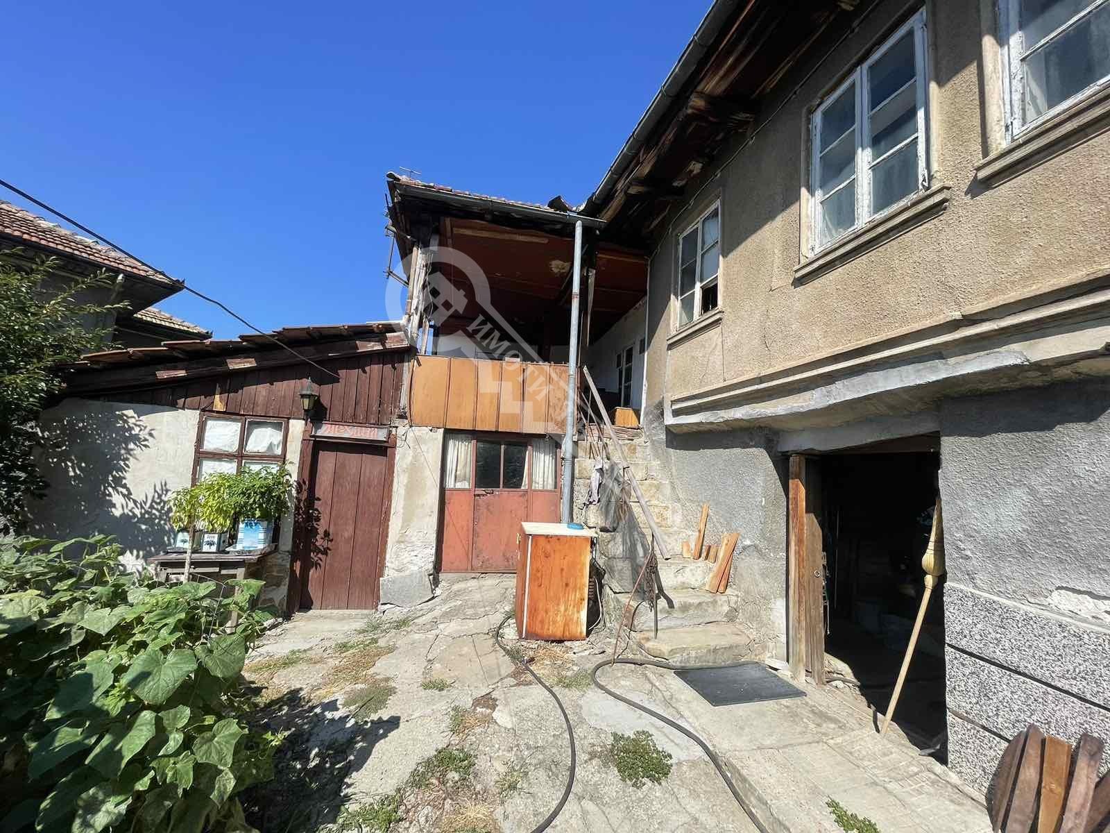 Продава КЪЩА, гр. Дряново, област Габрово, снимка 2 - Къщи - 46906491