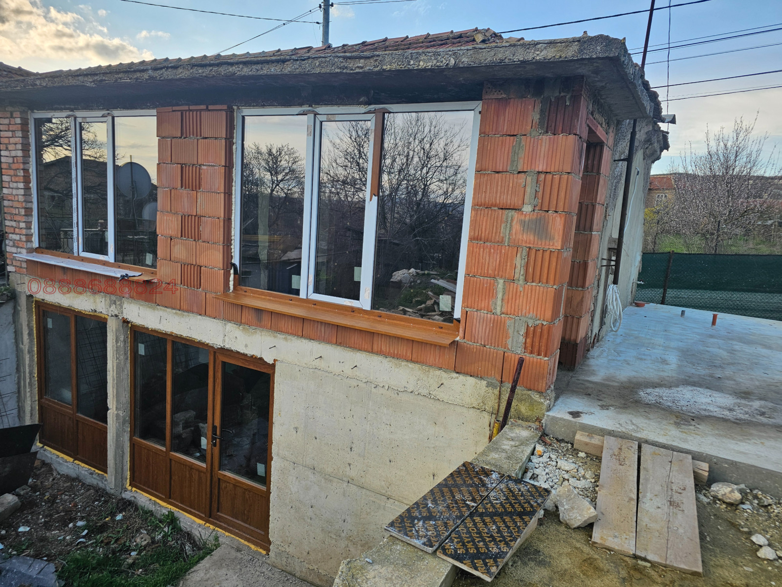 Продава КЪЩА, гр. Девня, област Варна, снимка 8 - Къщи - 56201219