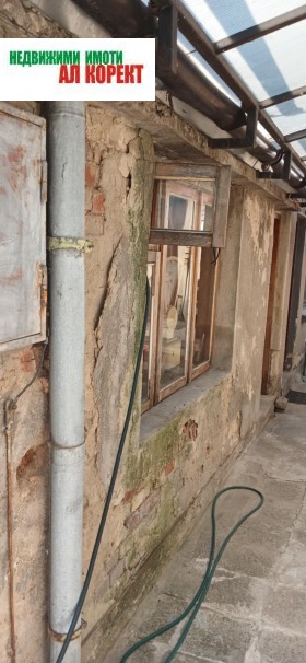 Casa Koljozen pazar, Varna