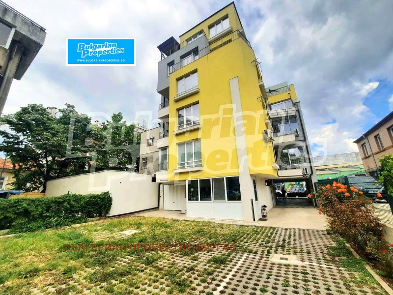 In vendita  1 camera da letto Burgas , Vazragdane , 86 mq | 55115838