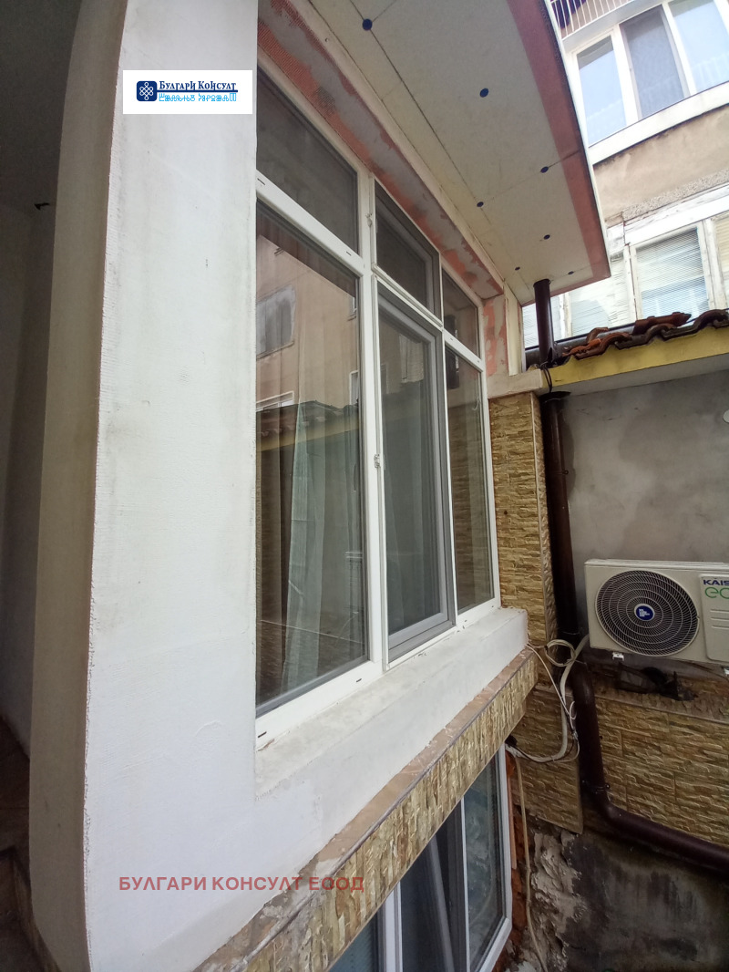 Продава  2-стаен град Кюстендил , Ильо войвода , 39 кв.м | 66071567 - изображение [17]