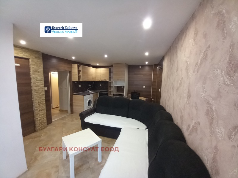 Продава  2-стаен град Кюстендил , Ильо войвода , 39 кв.м | 66071567 - изображение [2]