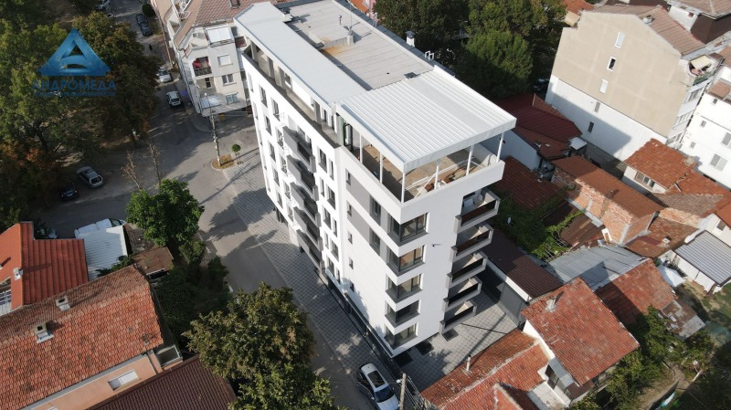 Продава  3-стаен град Плевен , 9-ти квартал , 253 кв.м | 48770903