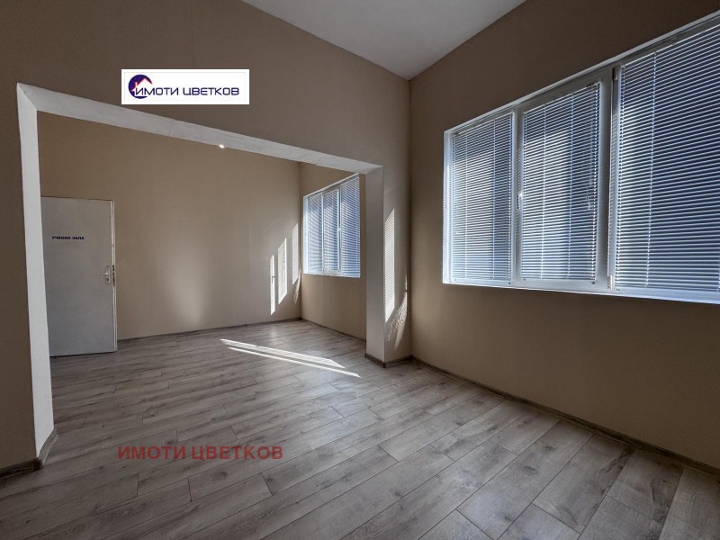À vendre  2 chambres Vratsa , Tsentar , 137 m² | 54127409 - image [12]