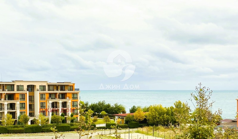 Till salu  3 sovrum region Burgas , Sveti Vlas , 195 kvm | 30710870