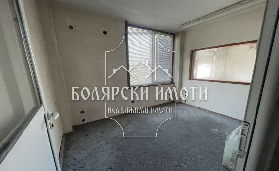 Продава ОФИС, гр. Велико Търново, Център, снимка 6 - Офиси - 46767420