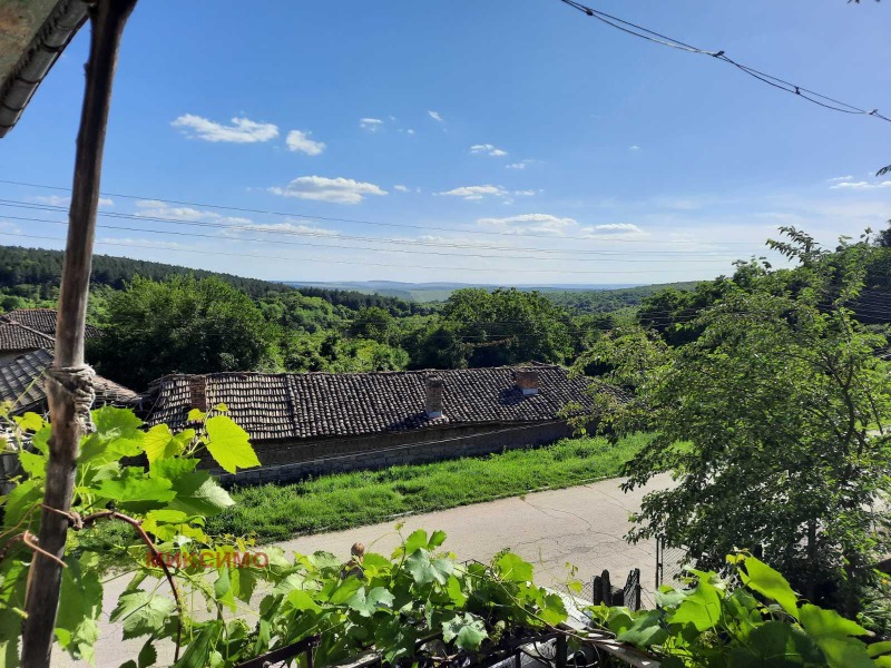 Na sprzedaż  Dom region Ruse , Mogilino , 240 mkw | 72143615