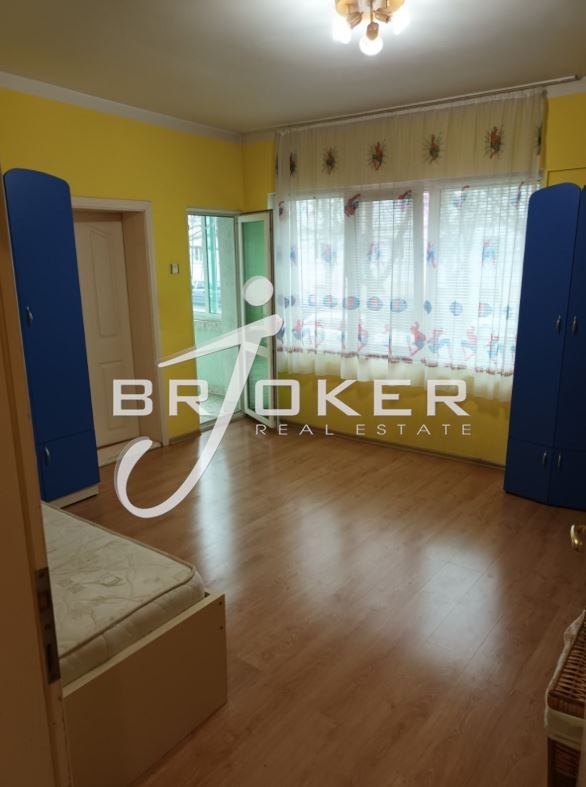 Продава  Къща град Кърджали , Център , 77 кв.м | 69582951 - изображение [9]