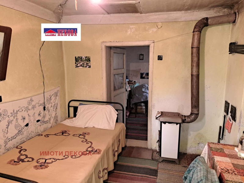 Продава  Къща област Видин , с. Синаговци , 50 кв.м | 48359579 - изображение [2]