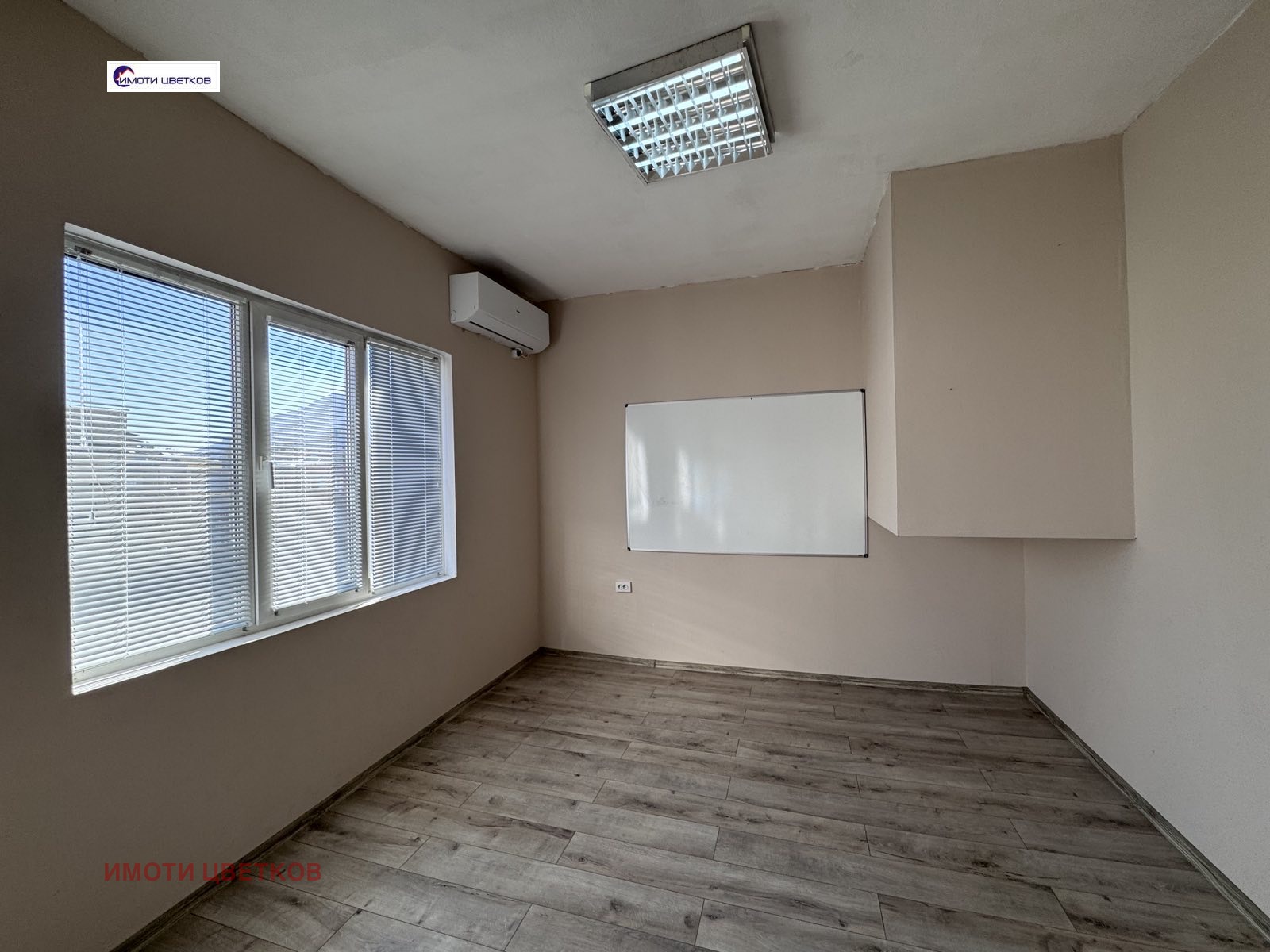 Продава 3-СТАЕН, гр. Враца, Център, снимка 2 - Апартаменти - 50953531