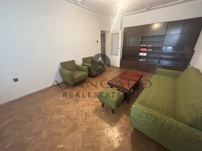 À venda  2 quartos Plovdiv , Centar , 149 m² | 32623602