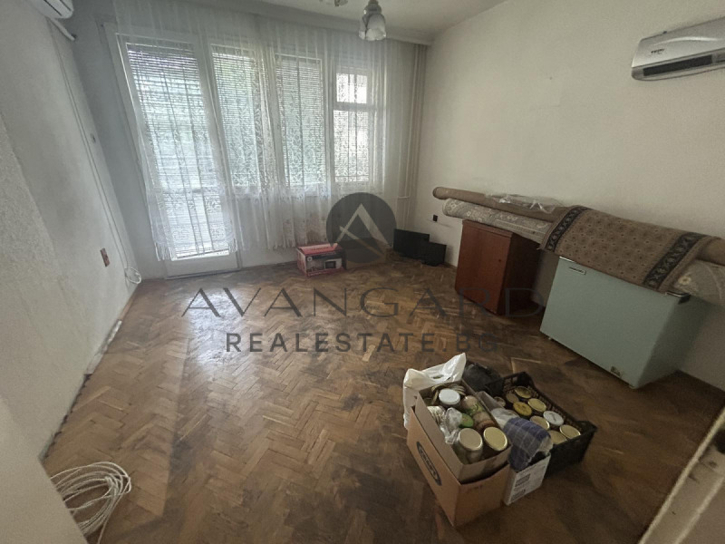 Te koop  2 slaapkamers Plovdiv , Tsentar , 149 m² | 32623602 - afbeelding [9]