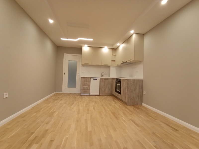 Продава 4-СТАЕН, гр. София, Люлин 5, снимка 7 - Апартаменти - 52710563